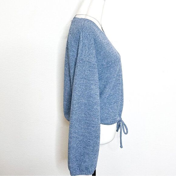🍋 LOFT Outlet • Women’s Blue Knit Drawstring Hem Sweater w/Bishop Sleeves Sz M - Picture 2 of 8